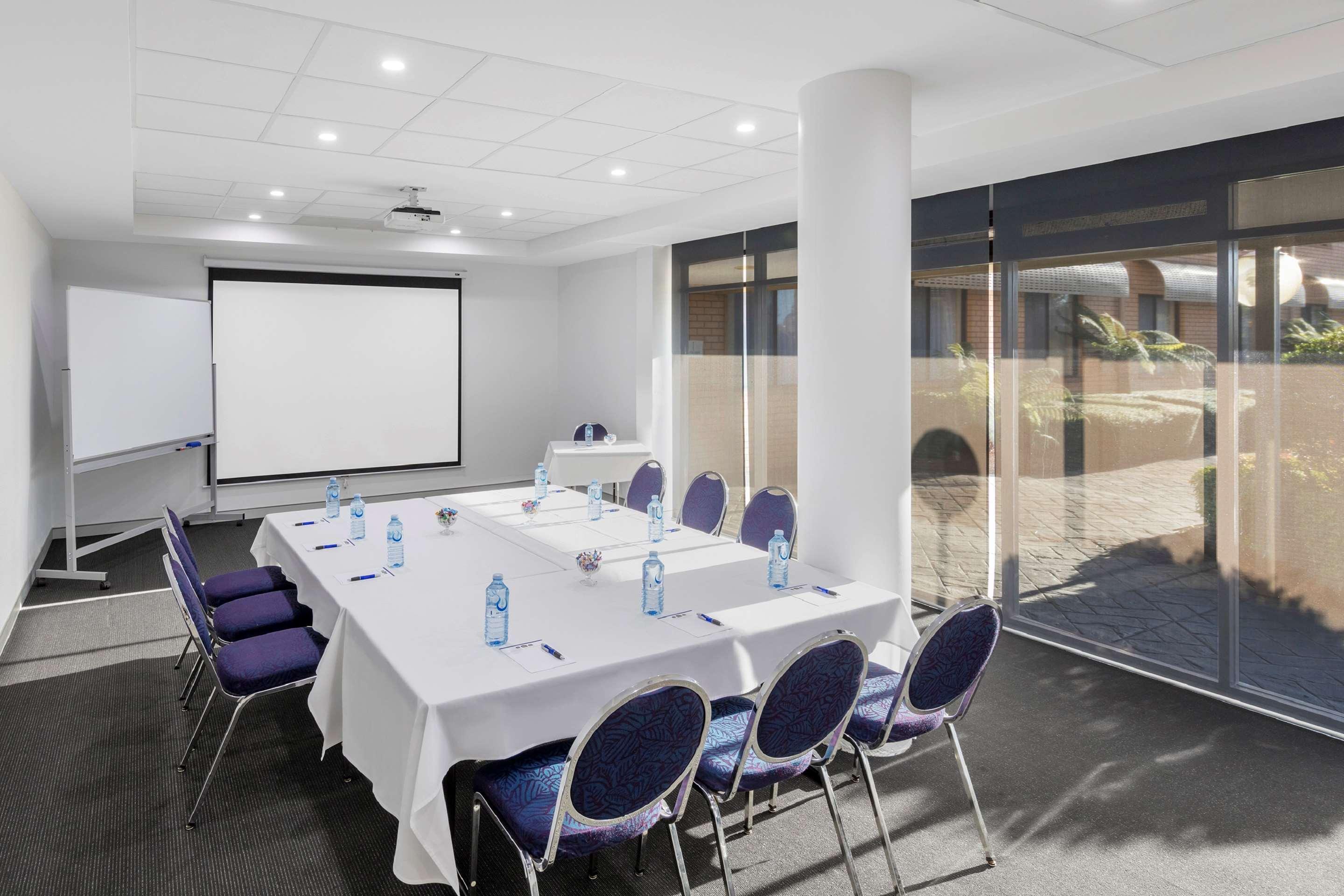 Garden City Hotel, Best Western Signature Collection Canberra Exteriör bild